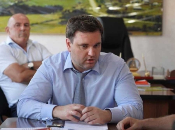 От коттеджей Рублевки до премиальных авто: Генпрокуратура конфисковала имущество коррумпированного Храновского и родни